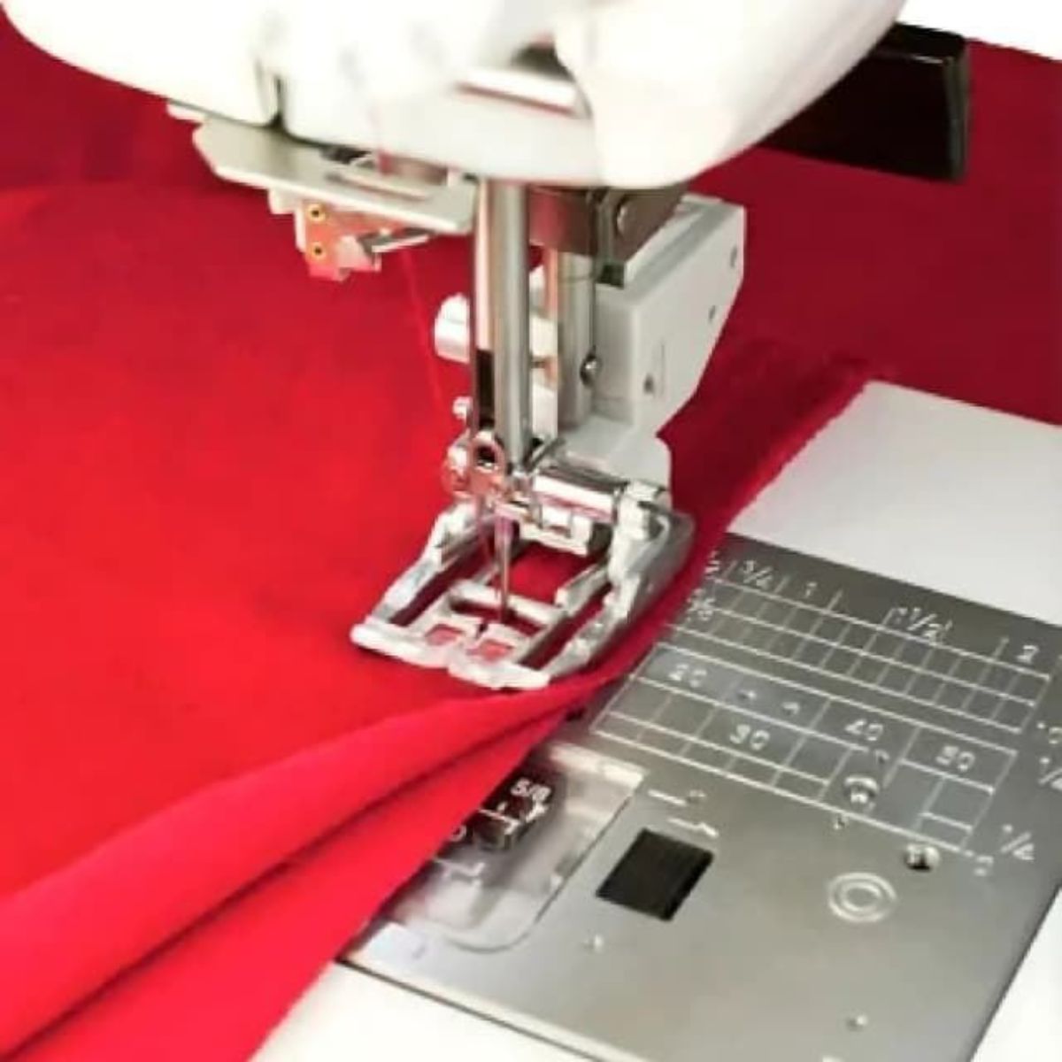 Maquina De Coser Elna 720 Pro 5