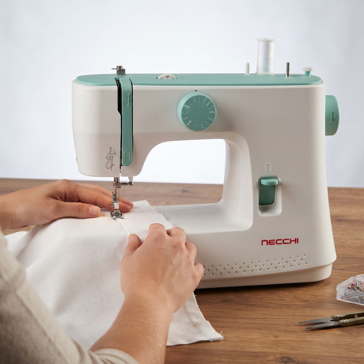 Maquina De Coser Necchi M 108 A 3