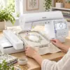 Máquina de coser y bordar Brother Innov-is NV2700 - Thumbnail Image 3